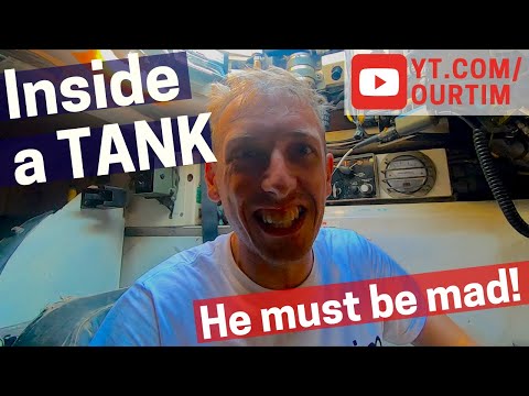 Inside a Tank: The Alvis Stormer HVM (w/ Subtitles)