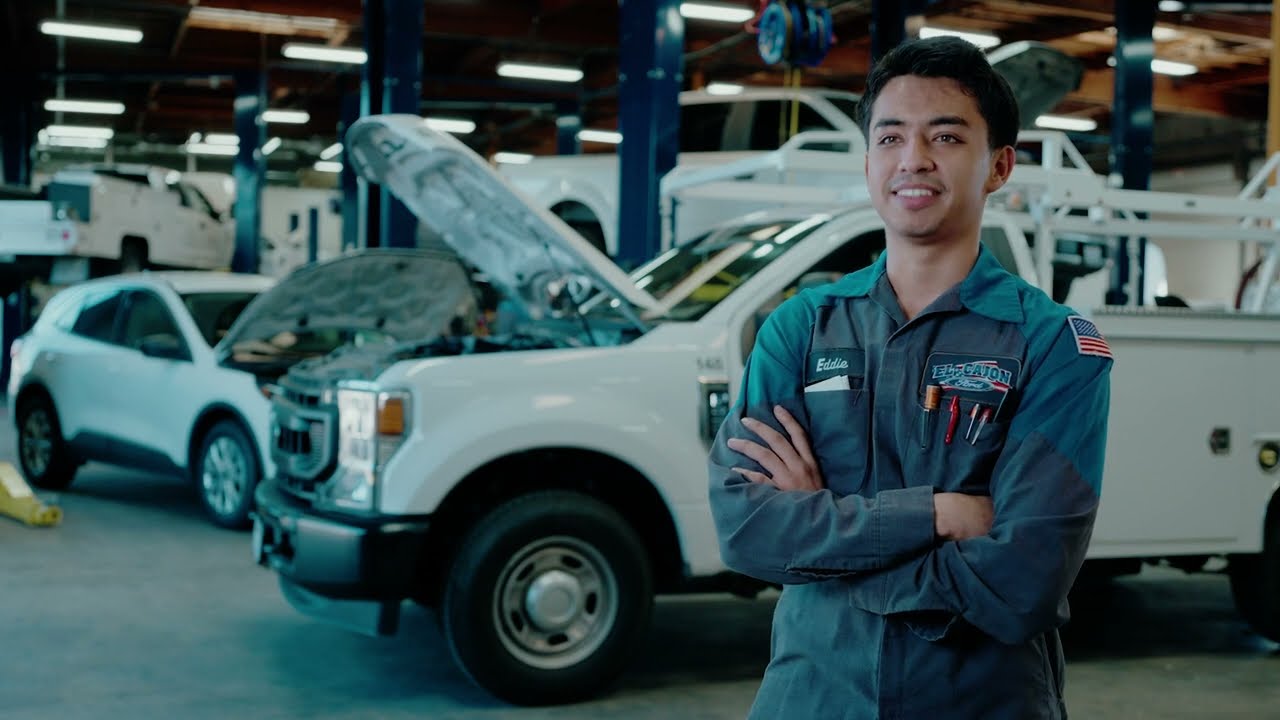 Inside San Diego’s Auto Shops: Q&A on Becoming a Technician