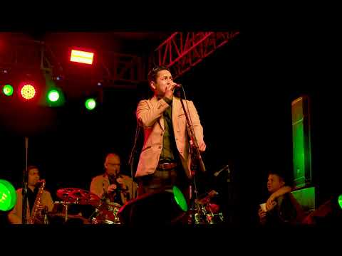 Ven mi amor (Qué dolor siento en mi corazón) - Los Diamantes de Valencia EN VIVO