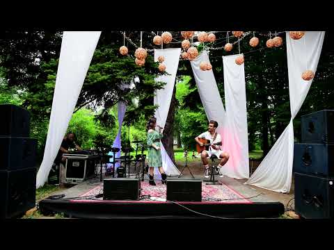 Raluca Radu- Dragostea de la Clejani (acustic)