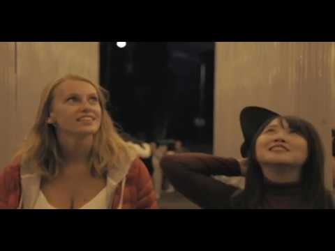 STAYING IN Los Angeles MELROSE HOSTEL