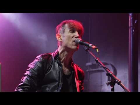 Moving Units LIVE at Burger X 2016 raw