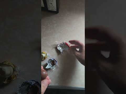 Lindt Lindor Assorted Chocolate Truffles Review Part 3 #foodshorts #chocolate