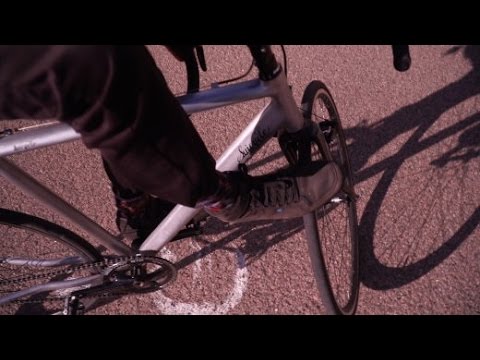 Track Stand: Mit dem Fahrrad stehen ohne abzusteigen | DER SPIEGEL