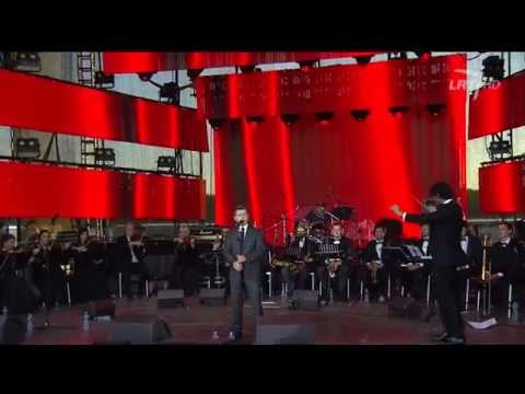 Atlikėjas Deivis Norvilas „Šok man Esmeralda“ iš miuziklo „Paryžiaus katedra“ (2015) HD