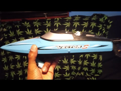 Voltanex Vector s For $100 is a super fast boat
