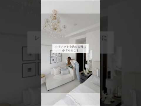 idee deco terrasse -amenagement-terrasse-moderne-canapés-osier-foyer-extérieur-pierre-piscine-moderne