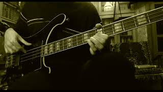 Video thumbnail for JOLANA D-BASS 80's Rickenbacker replica clone sound sustain by Welder Riffer