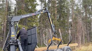 Reboque de transporte de madeira Skogsvagn med kran Palmse | Imagem 4 - Autoline
