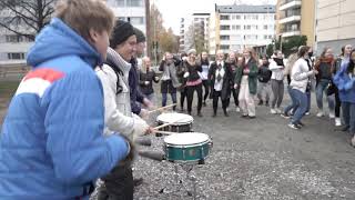 Download lagu Lumit- Samba uudisrakennuksen rakentamisen aloituksen kunniaksi 28.10.2020 mp3