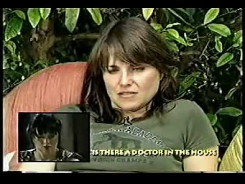 Lucy Lawless gets emotional watching Xena