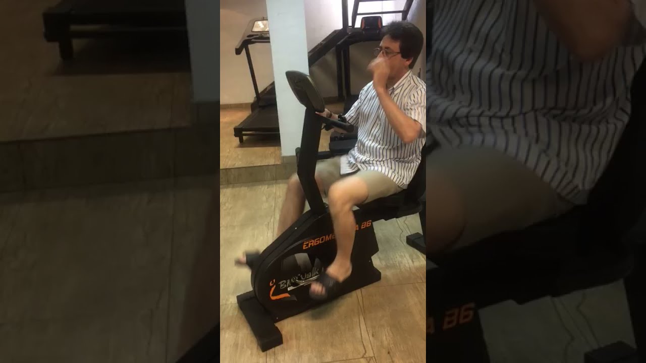 Bicicleta ergométrica horizontal B6 Biowalk, ideal para idoso.