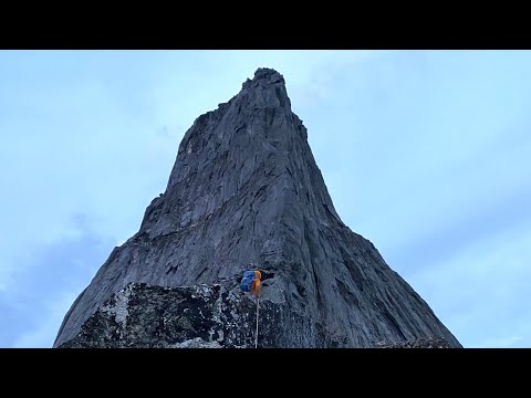 Climbing Stetind via Vestveggen and Vesteggen (n6+)