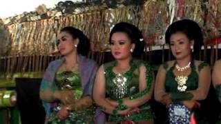 Download lagu Wayang Kulit - Limbuk'an, Bintang Tamu Lawak 'TOPAN' vol.01 mp3 Download lagu Wayang Kulit - Limbuk'an, Bintang Tamu Lawak 'TOPAN' vol.01 mp3