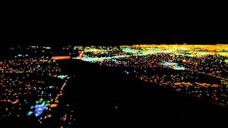 preview picture of video 'United Express CRJ-200 Night Landing in El Paso Intl'