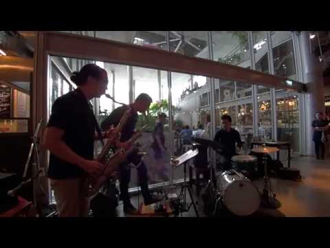 ANNAWIN KERDTEESUD TRIO - Free Improvisation