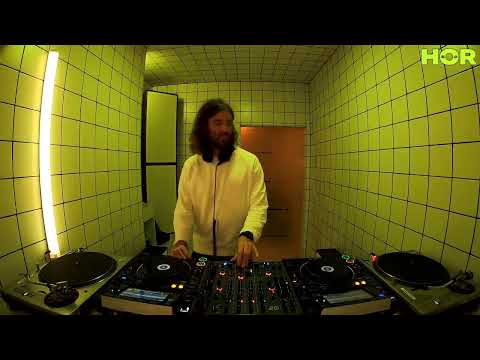 Ian Blevins / November 3 / 7pm-8pm