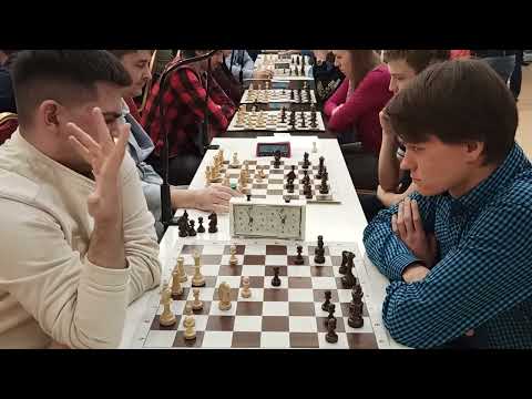 Makarian Rudik (IM 2450) - Afanasiev Nikita (GM 2552), blitz