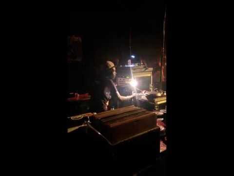 Aba Shanti plays Vivian Jones & Disciples - Who`s Gonna Get Caught