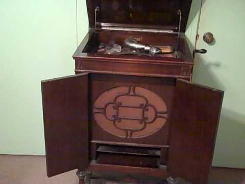 COLONIAL CLUB BOB HARING FRANKLYN BAUR - NEW MOON - ROARING 20'S