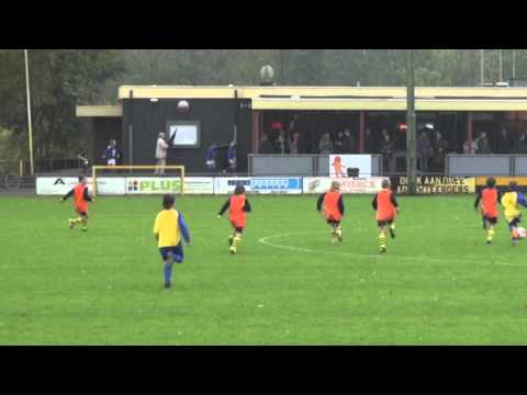 Veerse Boys F4   vs   Dongen   (de kannibalen)  3 nov 2012