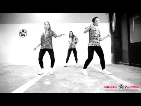 Donga Girls ft MDCNRG - Embeudah Musik Louboutin