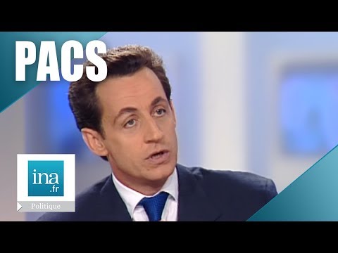 1998 : Nicolas Sarkozy "Les problèmes des homosexuels et le PACS" | Archive INA