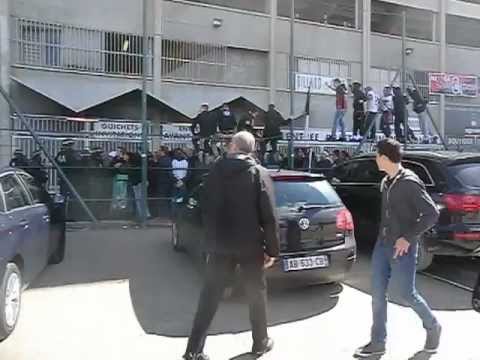 Nice-OM : arrivée du bus des joueurs de l'OM