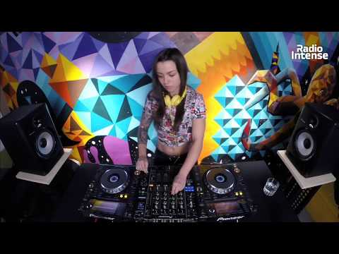Ksenia Pavlova - Live @ Radio Intense 08.11.2017