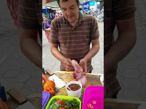 Testiculos de toro ceviche