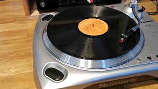 Video thumbnail for Numark TTUSB Turntable Sales Demo by Magnus Skovrand