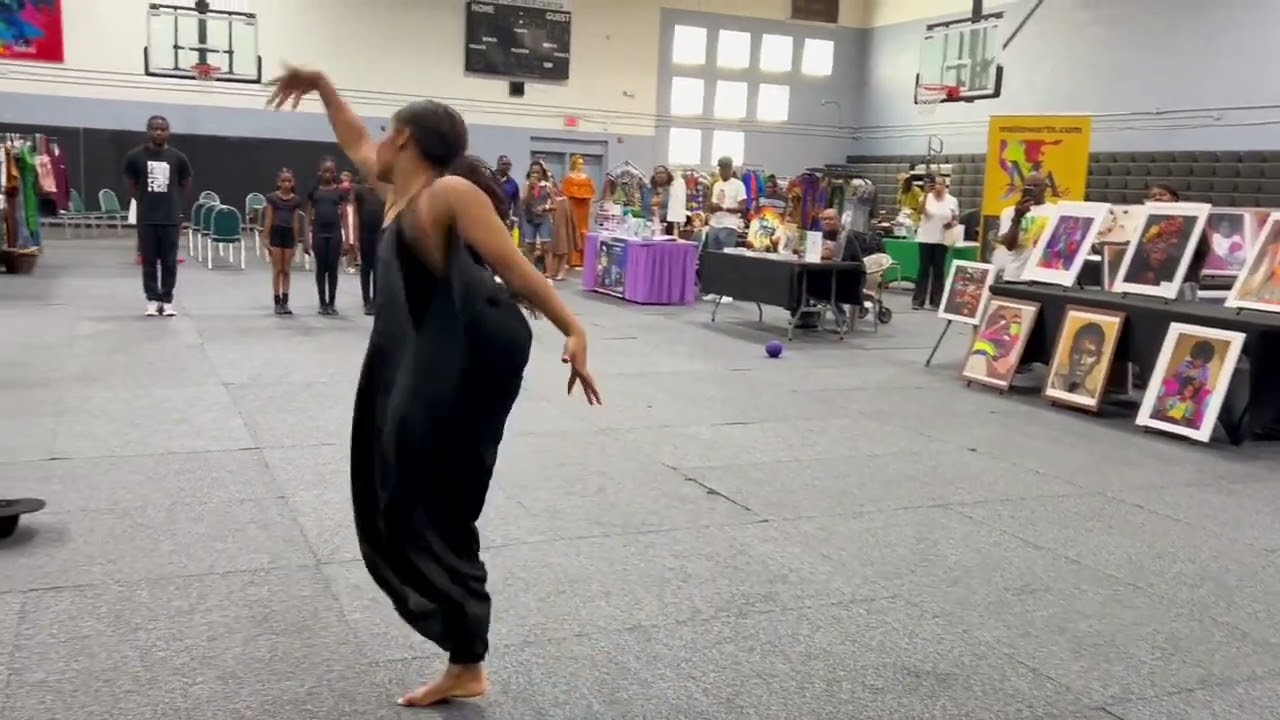 Promotional video thumbnail 2 for Vision Elite Royalty ShowStoppers