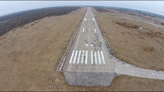 preview picture of video 'Посадка в аэропорту Кречевицы'