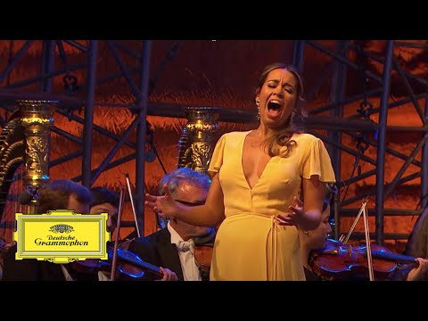 Nadine Sierra & Ivan Repušić – Verdi: É strano! - Sempre libera degg'io from 'La Traviata'