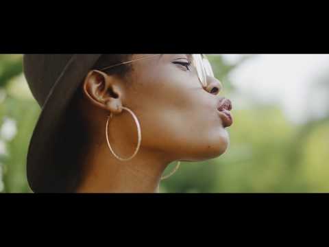 Moni Centrozone X Country Boy MoCo   Mwaaah Official Music Video720p