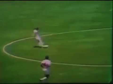 Bobby Moore x Brazil (1970 FIFA World Cup - Group Stage)