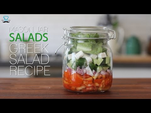 Greek salad recipe - Mason Jar Salad