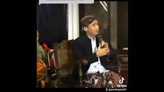 Download lagu ya thoybah - Gus Ulinuha #islamicstatus #ulinnuha #shorts #sholawat mp3