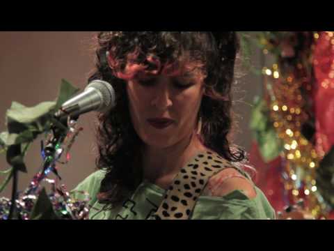 Cibelle - Escute Bem (Live on KEXP)