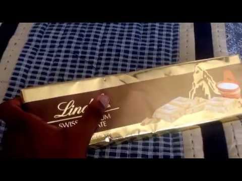 Candy🍫review: Lindt SWISS PREMIUM WHITE CHOCOLATE from Germany & all the way from Switzerland.
