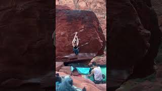 Video thumbnail of Shooting Stars, V4. Red Rocks