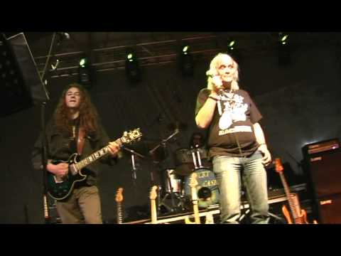 Bora Corba ft Lucky Cash - RnR za kucni savet