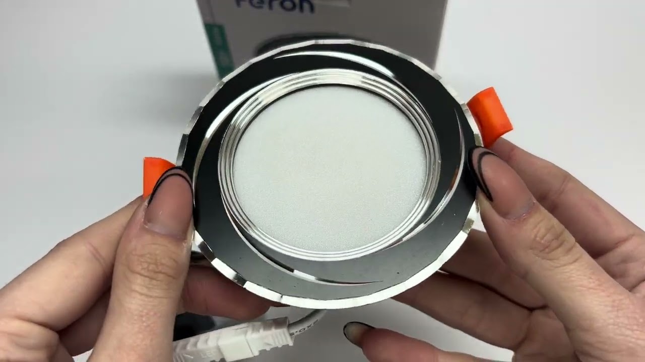 Точечный LED светильник FERON AL777 5W 400Lm 4000K черный 28681