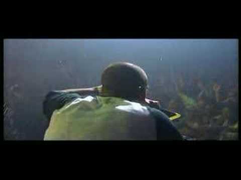 Sniper gravé dans la roche live