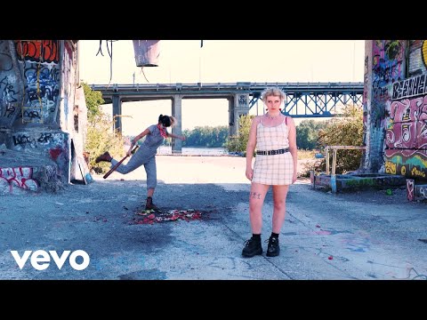 Madi Gaines video