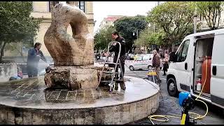 salerno-via-alla-bonifica-della-statua-di-piazza-san-francesco