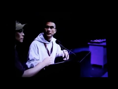 Dj Raedawn awarded the Dj QBert Legendary Scholarship at Skratchcon 2000