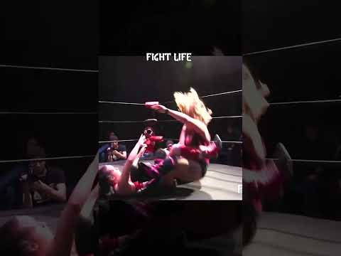 Davienne vs Shannon Levangie vs Ariel