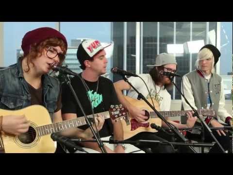 FOREVER THE SICKEST KIDS PERFORM "KEEP ON BRINGING ME DOWN" ACOUSTIC SONG