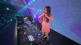 Download lagu DJ WYNTELLA LIVE SET , INDO BOUNCE, BKB, BREAKBEAT, HARDSTYLE , MANYAO, AT BLACK OWL MEDAN mp3 Download lagu DJ WYNTELLA LIVE SET , INDO BOUNCE, BKB, BREAKBEAT, HARDSTYLE , MANYAO, AT BLACK OWL MEDAN mp3